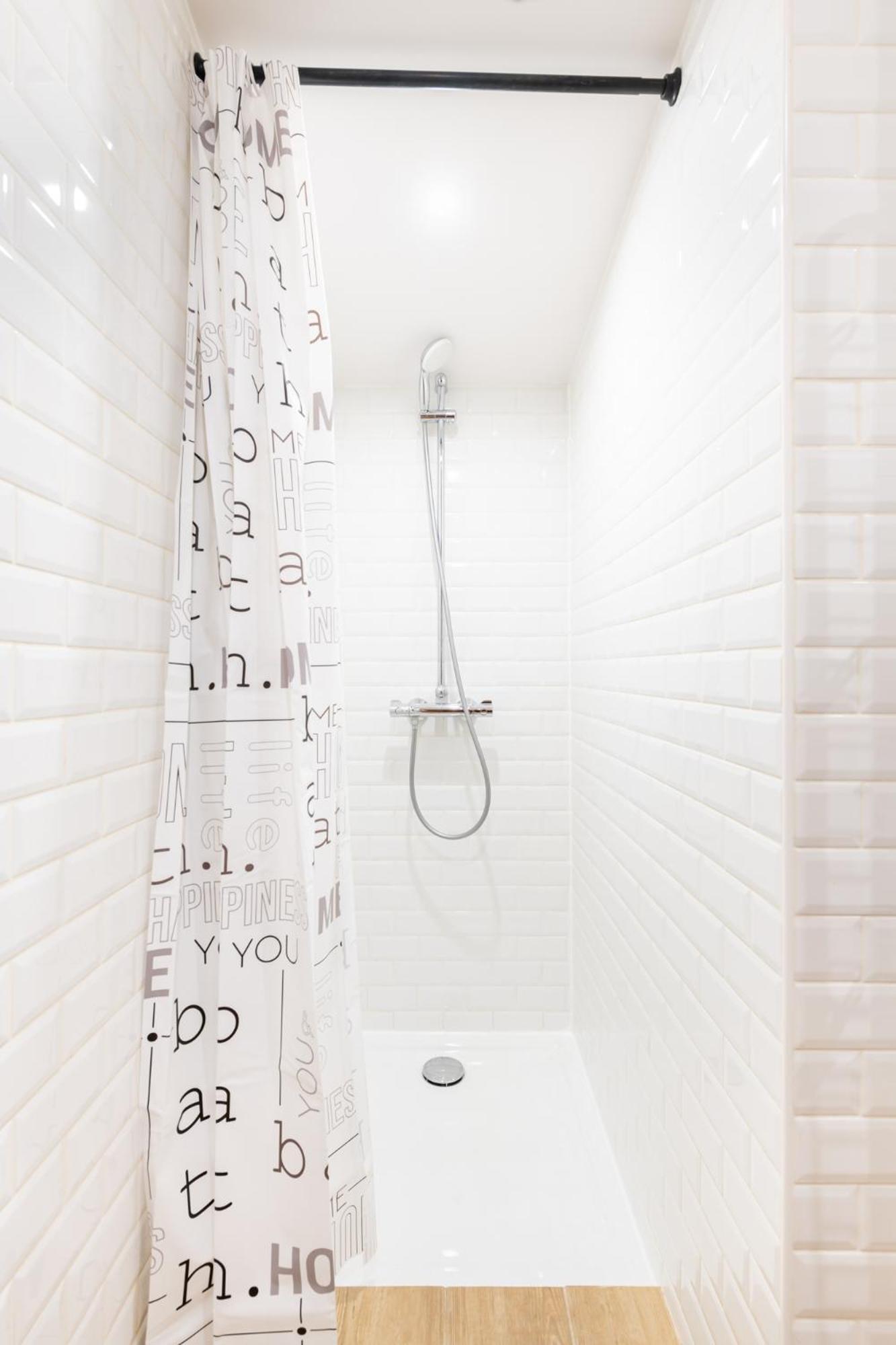 Sud Passion - Ferrer Nine - Cosy Avec Balcon Apartment Gardanne Room photo